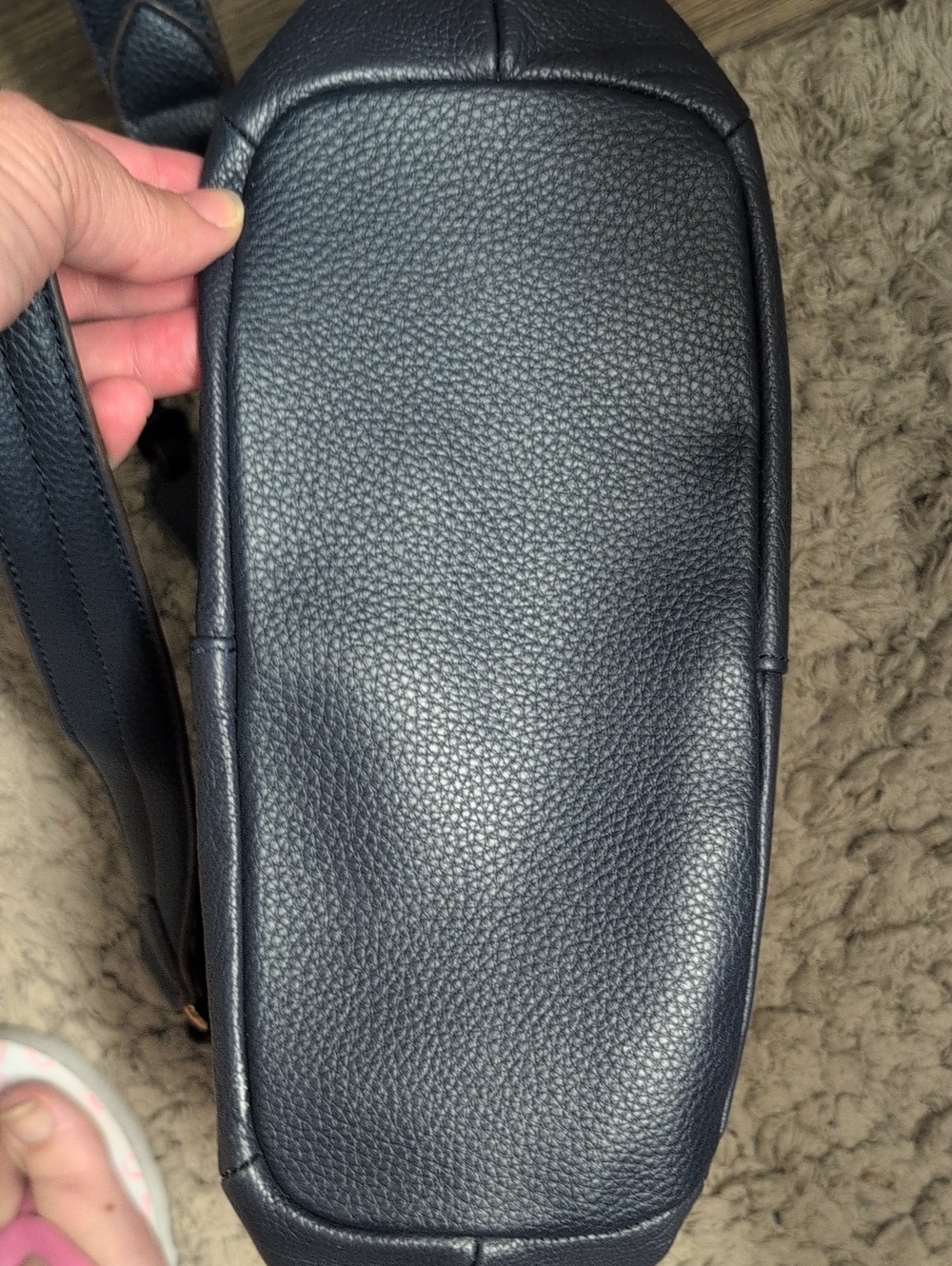 Classic Navy Hobo Shoulder Bag - Leather - Picture 9 of 11